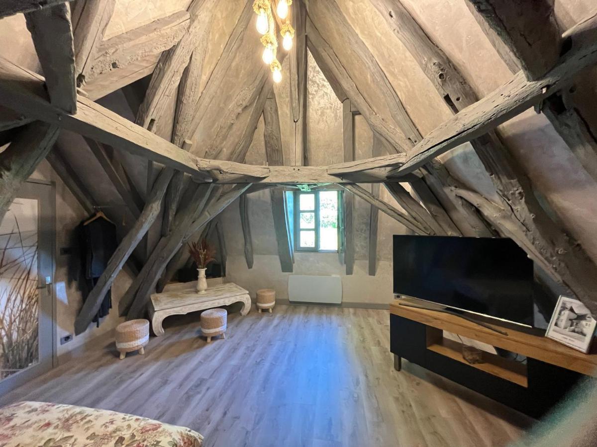 Roquebrune Saint-Alvère 外观 照片